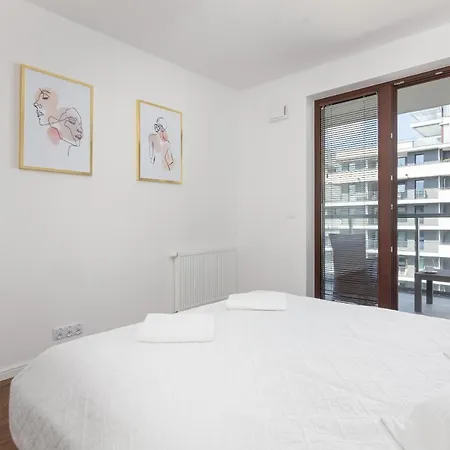 Burakowska Pastel Elegant Apartment