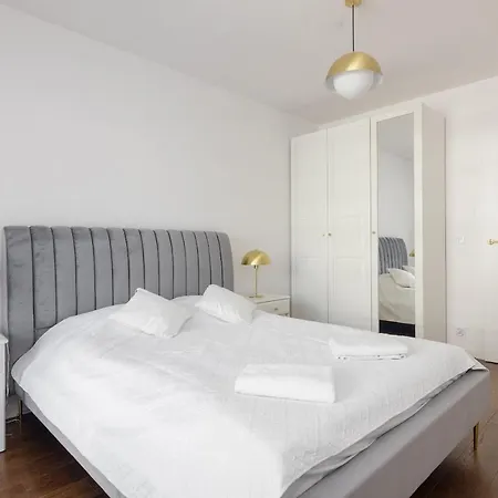 Apartmán Burakowska Pastel Elegant By Bookinghost