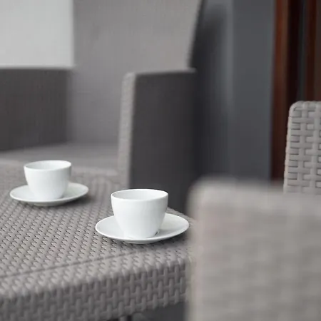 Burakowska Pastel Elegant Apartment