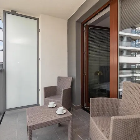 Burakowska Pastel Elegant By Bookinghost