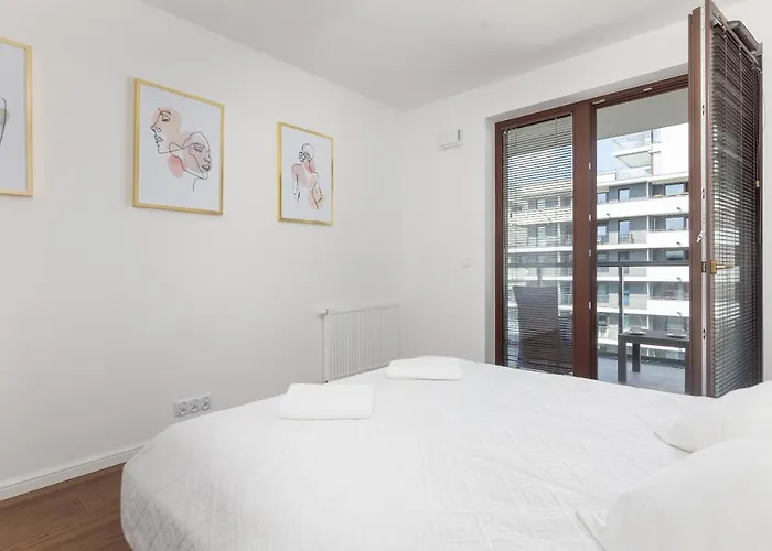 Burakowska Pastel Elegant By Bookinghost Apartman