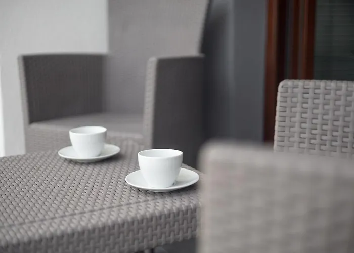 Burakowska Pastel Elegant By Bookinghost Apartment