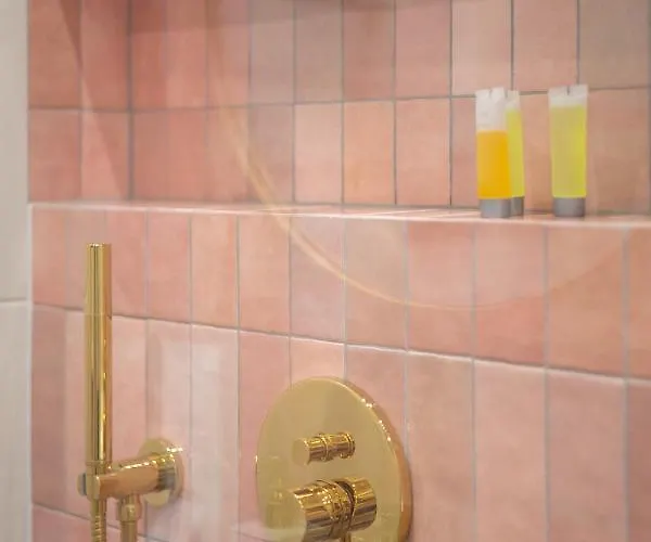 Apartman Burakowska Pastel Elegant By Bookinghost *