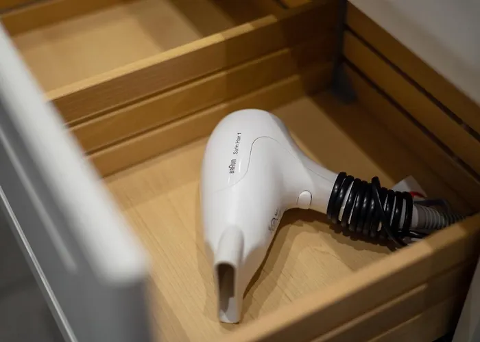 Burakowska Pastel Elegant By Bookinghost *