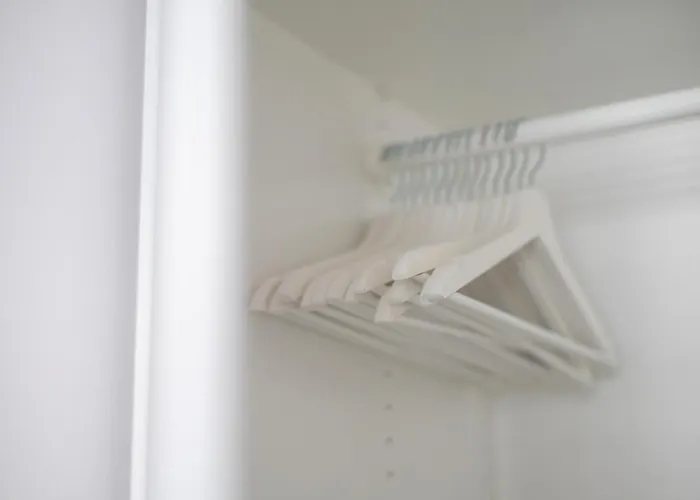 Burakowska Pastel Elegant By Bookinghost * Varsó