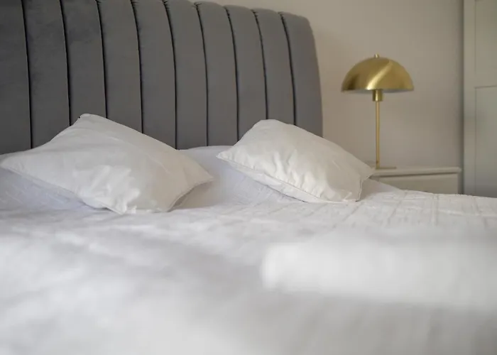 Burakowska Pastel Elegant By Bookinghost Apartman *