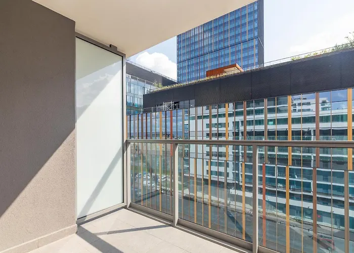 Burakowska Pastel Elegant By Bookinghost Apartman