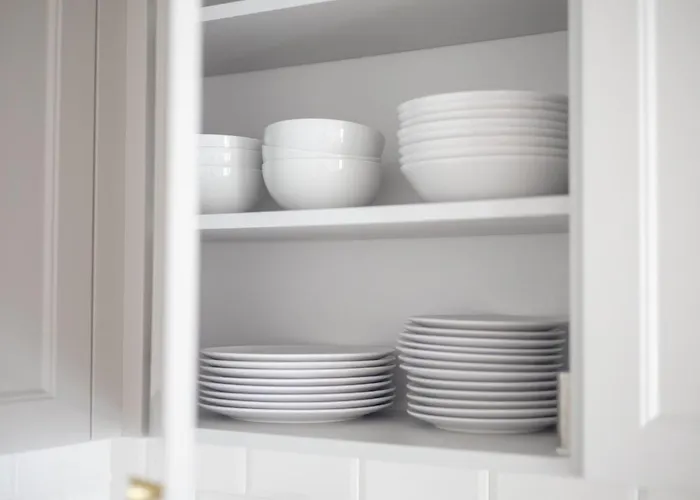 Burakowska Pastel Elegant By Bookinghost Varsó